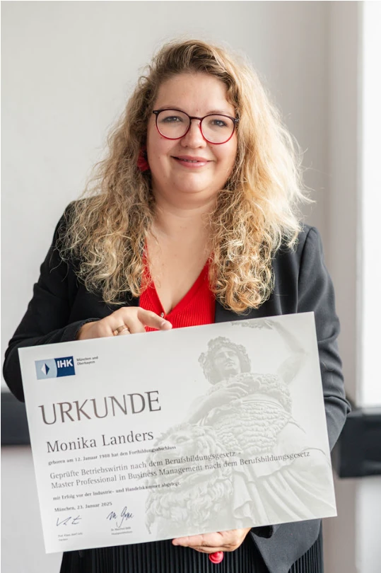 Monika Landers